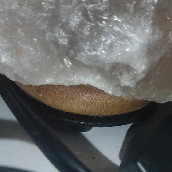 Himalayan Salt Lamp with Cord - Picture 3 of 6